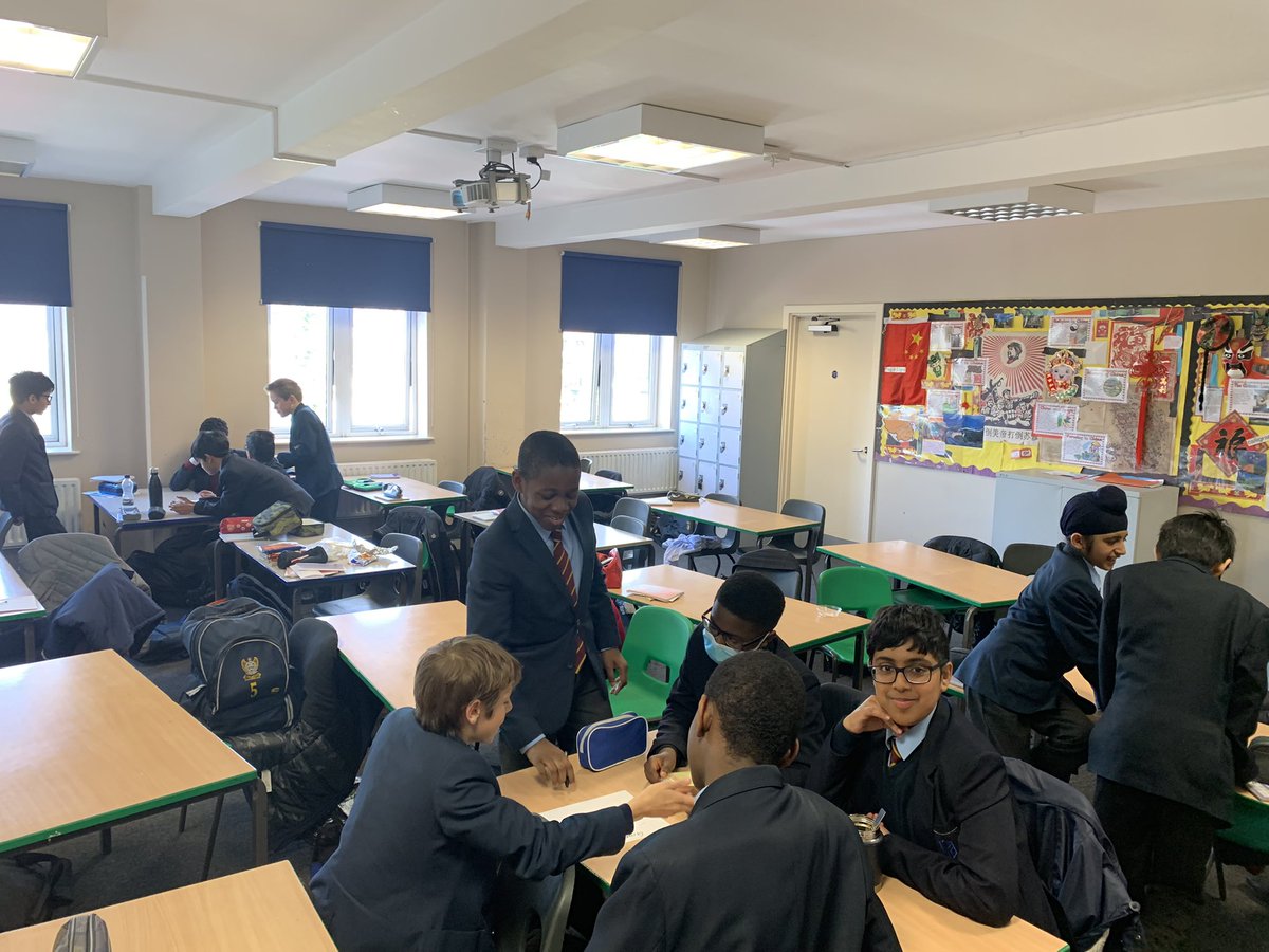 MrGoldingGeog's tweet photo. Excellent discussions going on for the model climate summit in KS3 Geography Society. Lots of promising stuff to come after the Easter break #geography#climatechange @dgs_geography https://t.co/KhBSgEiGJw