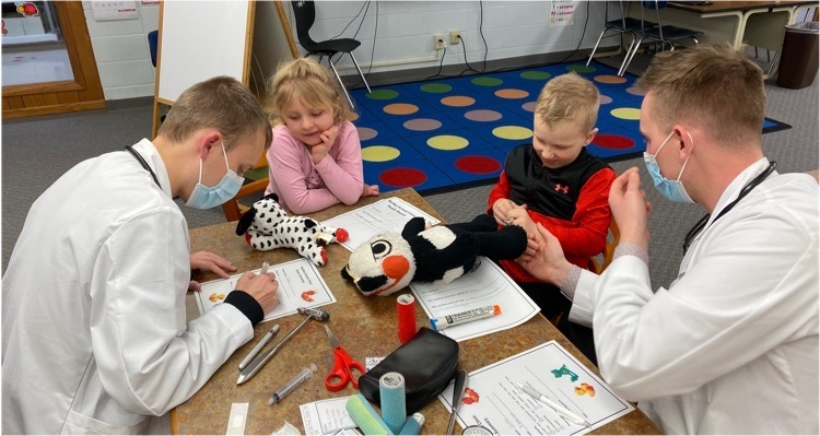 SDOAthensWI's tweet photo. Kindergarten students participated in a Teddy Bear Clinic. Students brought a stuffed friend to school to be checked out by medical students. Hopefully after this experience, students will feel more at ease when it is their turn to visit a doctor. https://t.co/WaeEB40rpE