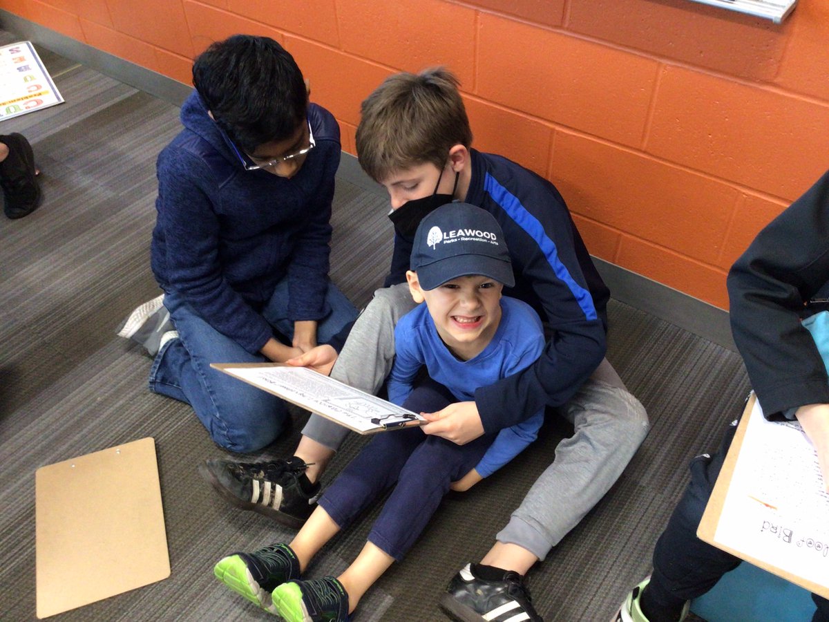mrswaters4th's tweet photo. We had so much fun with our kindergarten buddies looking for the Lirpaloof Bird this morning!  April Fools! :) https://t.co/HtltYNCu61