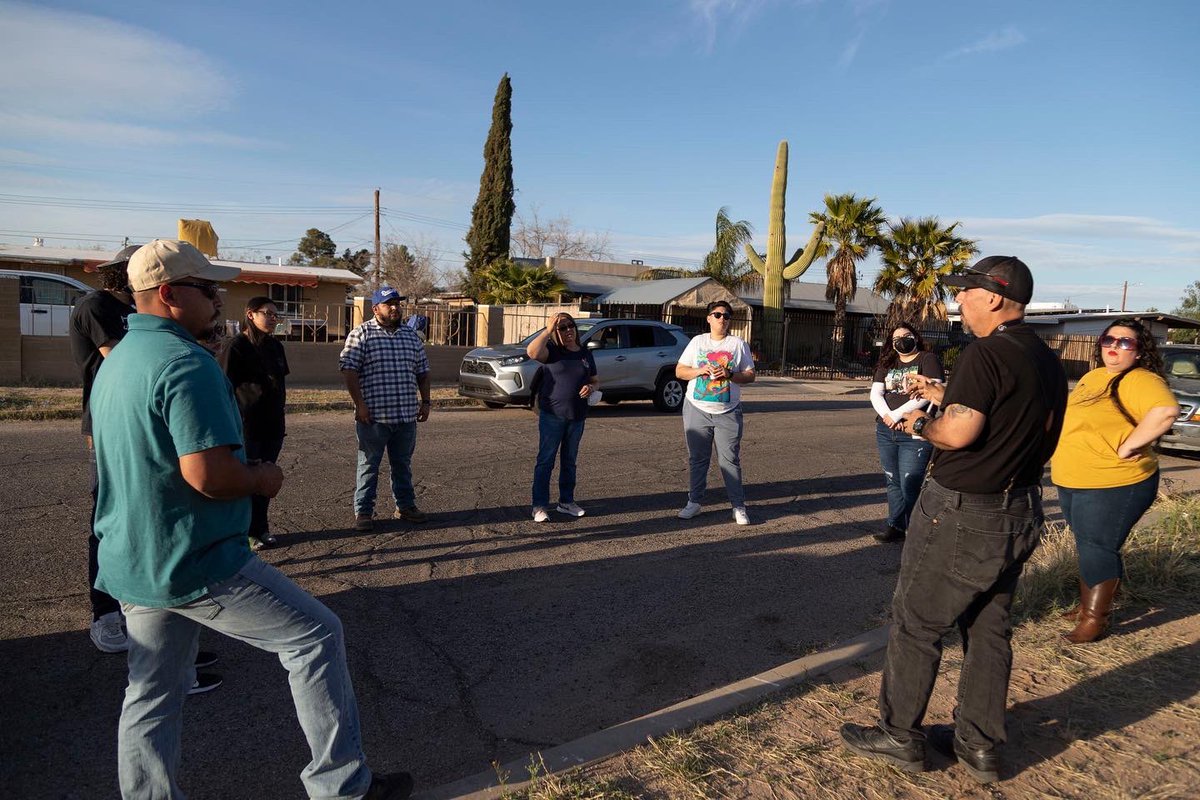 Monument_Lab's tweet image. Meet the Monument Lab Re:Generation team in Tucson, Arizona. To contest gentrification in a major urban center within the U.S.-Mexico borderlands, their project La Doce envisions flipping notions of who gets honored with monuments.