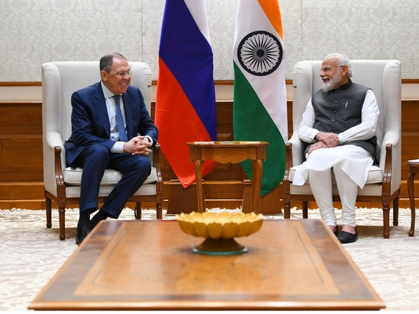 Russian FM Lavrov meets PM Modi as India-Russia ties deepen

Read <a href="/ANI/">ANI</a> Story | aninews.in/news/world/asi…
#Russia #India #PMModi #SergeiLavrov
