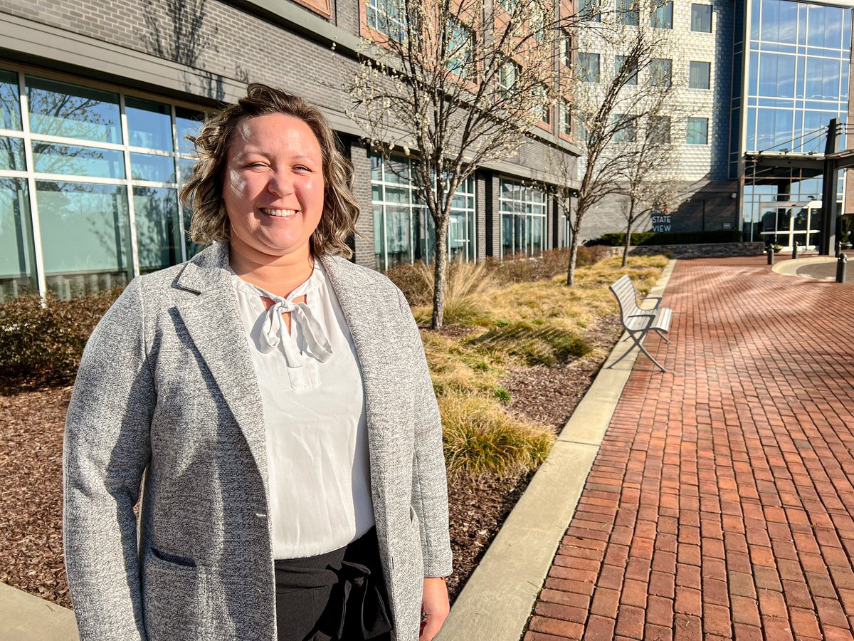 Pullin’ Weeds tweet media