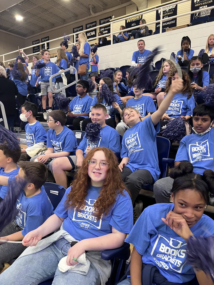 spseik's tweet photo. It’s about to get loud in here! @WesleyChapelES #booksandbrackets #Literacy4U https://t.co/g59CtjbZuz