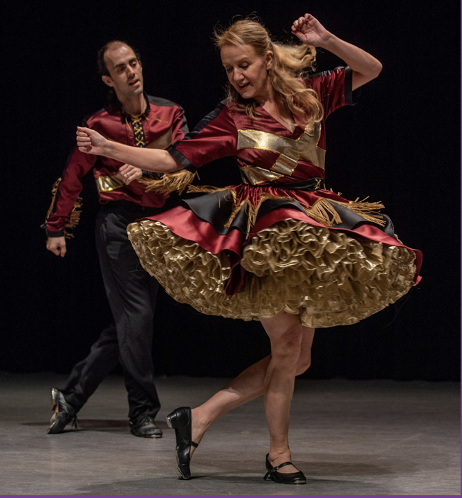Métis Jiggers dance the Red River Jig and other steps at Festival du Bois — Stir createastir.ca/articles/festi… 

<a href="/FestivalduBois/">Festival du Bois</a> <a href="/vnidansi/">Vni Dansi</a> <a href="/SFMaillardville/">SF Maillardville</a> #createastir #stirvancouver #metis #Dance #festival #festivals <a href="/cityofcoquitlam/">City of Coquitlam</a>