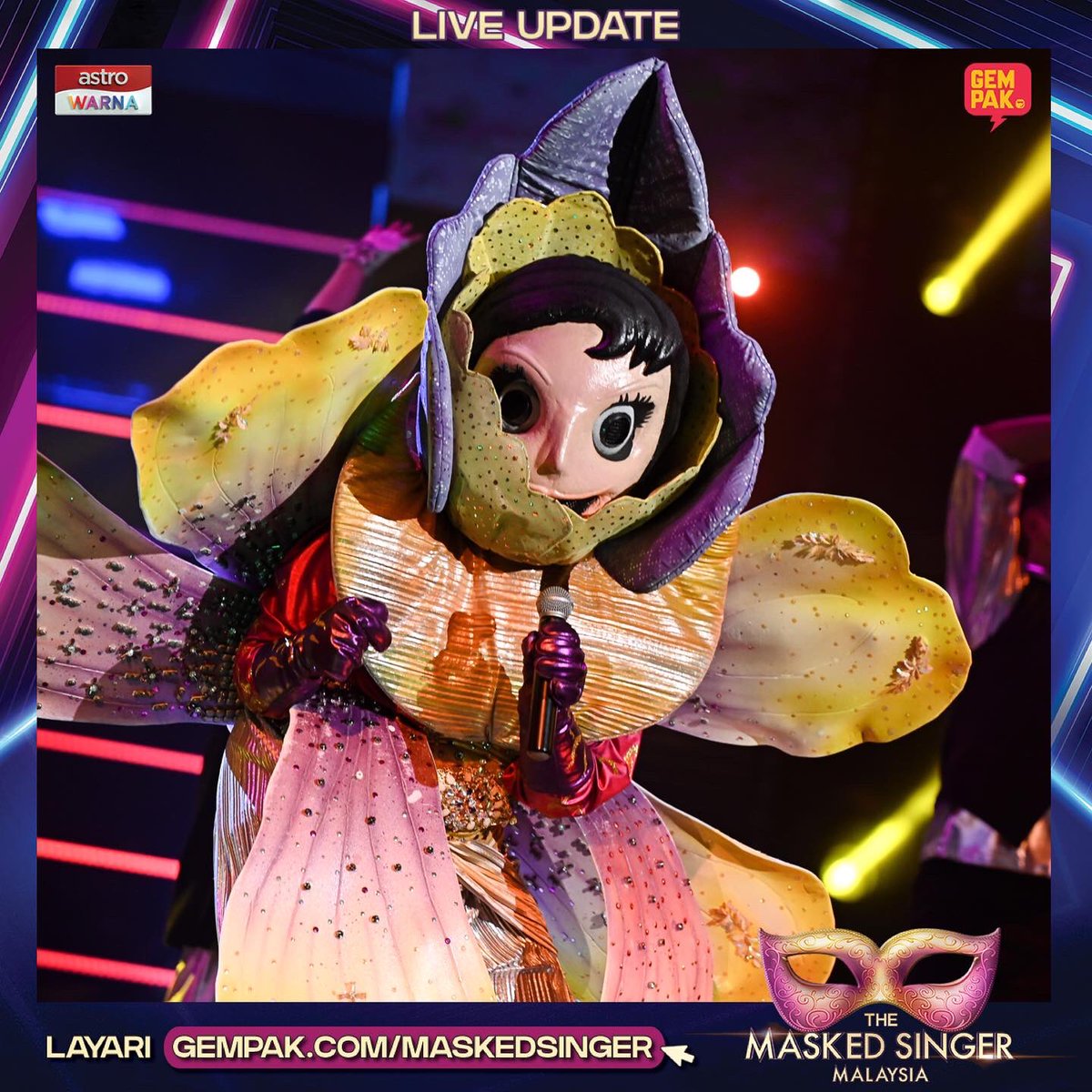 Astro_Gempak's tweet photo. #GempakLive: Fuhhh mantap Orkid! Tak sabar nak tau siapa di sebalik Orkid ni! 🤪🤪
Tonton video menarik persembahan di https://t.co/UFsYmMEXGT sekarang!
.
#TheMaskedSingerMalaysia
#SiapaDiSebalikTopeng
#TheMaskedSingerMY2
#TMSM2
#TMSM
#SelongkarKasiBongkar https://t.co/T8diIDyDl9