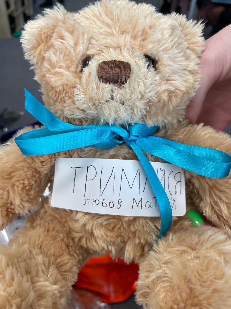 Darrashallprim's tweet photo. Hundreds of soft toys have been sent from our school to be distributed to children who have had to leave their homes in Ukraine. Thanks to everyone for supporting this cause. @PeleTrust 🧸❤️🇺🇦 https://t.co/NQqpEDCv61