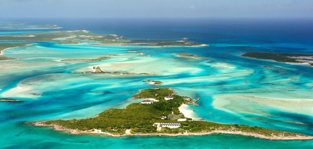 420SolanaNFT's tweet photo. #BahamaHackerHouse
@solana ๐ค
#build your #solana project at @CryptoBahamas and be a part of the #solanaevent with
@SolanaFndn
@ProjectSerum
@PythNetwork
#HackerHouseBahamas
April 24-29th - Limited spots!
#Solana #Serum #SolanaFoundation https://t.co/vgt8hBshAS