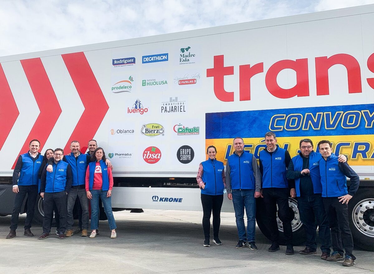 Volvemos a la carretera. Tras las 72 toneladas de material entregado para #Ucrania, partimos con 23 toneladas mas, donadas por personal de 
<a href="/somosABANCA/">ABANCA</a> y 14 empresas de #León. Gracias 
<a href="/aFundacion_org/">Afundación</a> y Asoc. Galega de Axuda a Ucraína por la iniciativa. transleyca.com/transleyca-vue…