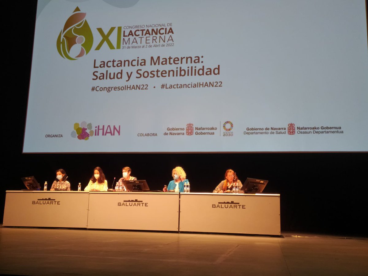 H12Oneo's tweet photo. Nuestras compañeras @CataMoralitos y @laura_collados se unen a @SilkeMader y a la Dra. Charpak @FundCanguro en la mesa de Neonatología y Bancos de leche humana. #Congresoihan22 #LactanciaIHAN22 https://t.co/pGbWqixqX7