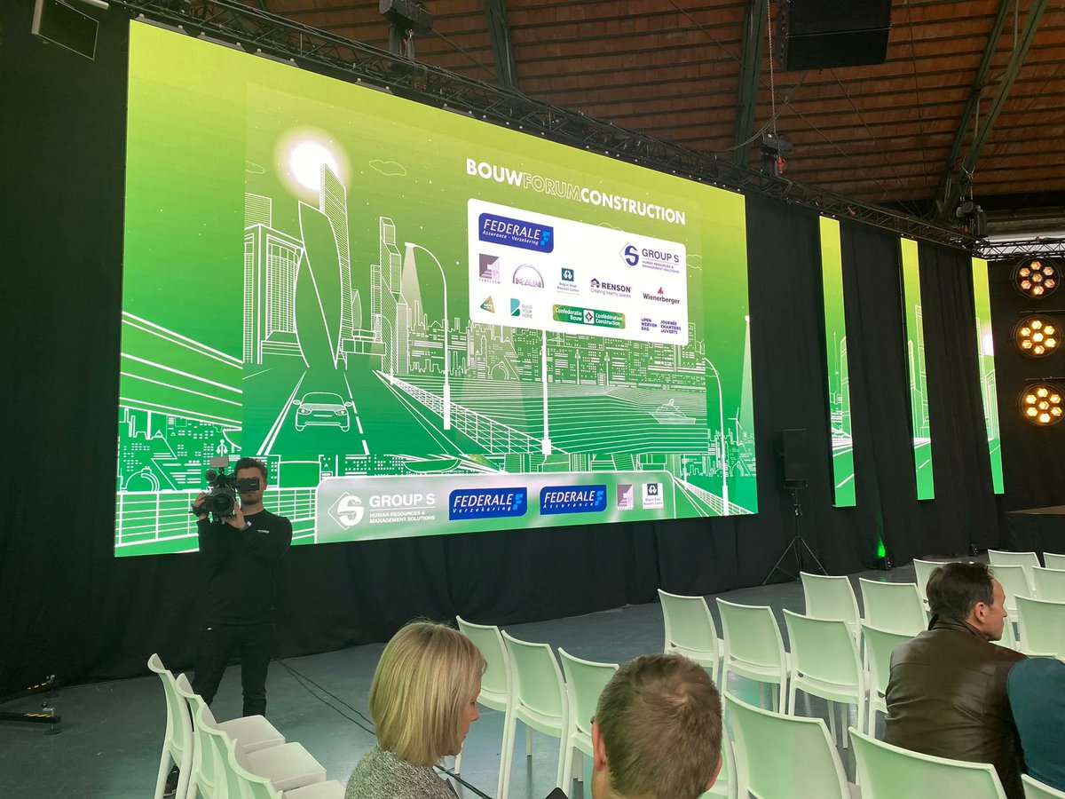 Na 2 jaar kon het bouwforum nog een keer fysiek doorgaan. Een belangrijk evenement voor de confederatie bouw waar relance en duurzaamheid hoog op de agenda stond. Als een van de grootste HR-specialisten konden ook wij niet ontbreken op dit evenement.