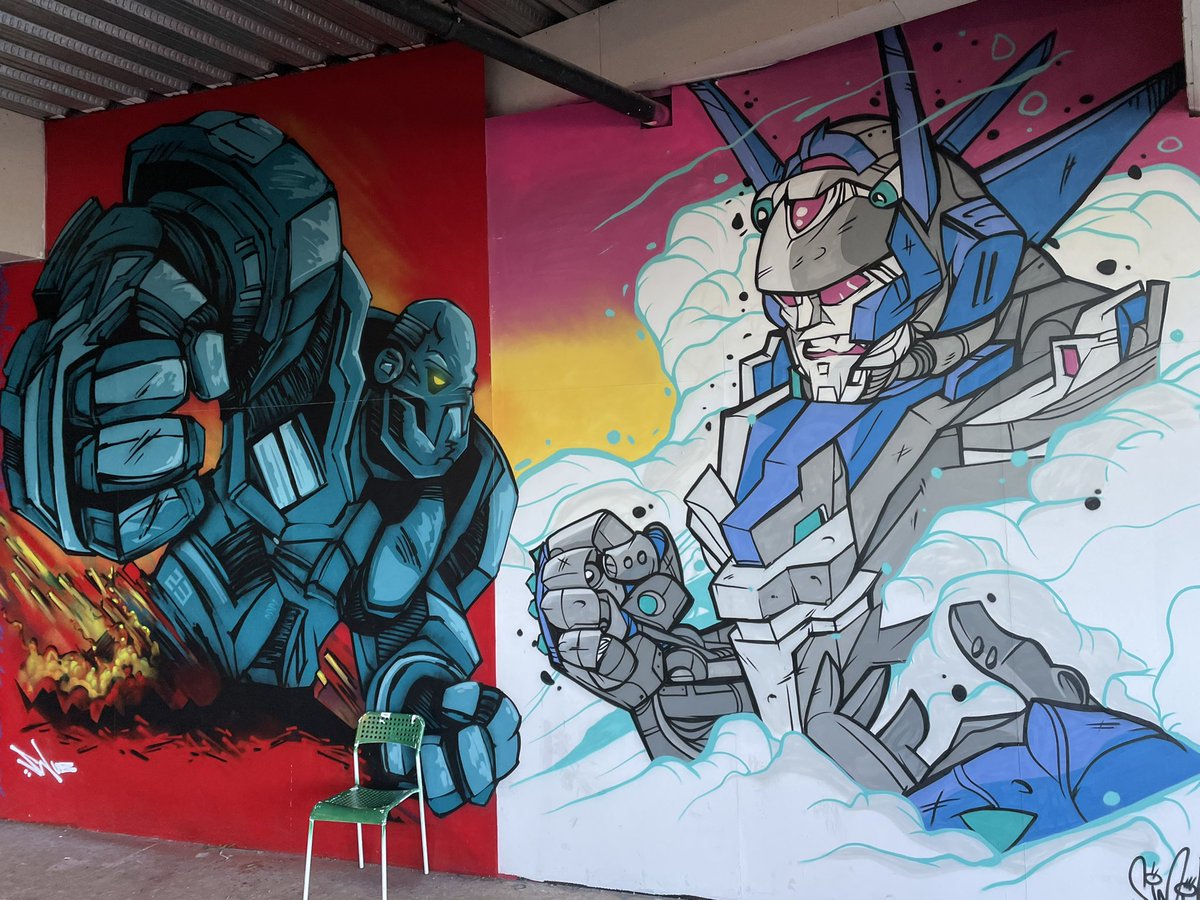 AcademyBarnes's tweet photo. Excited to visit @Korporate this morning in preparation for a really exciting Art project that we will be starting with them after easter! #rba22 #thisisap #streetart #arts https://t.co/aw6oxS1T07