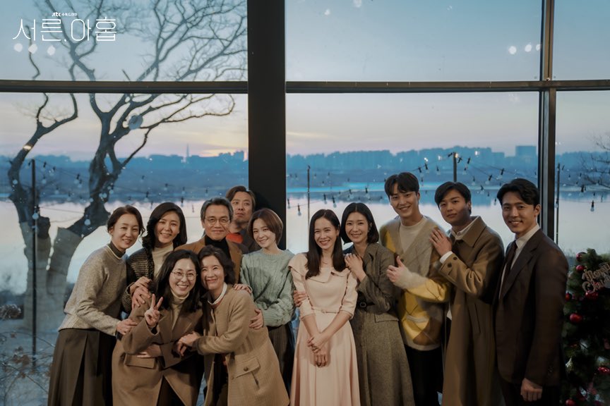 Thirty-Nine Family 🥺

#SonYeJin #손예진 #JeonMiDo #KimJiHyun #YeonWooJin #LeeMooSaeng #LeeTaeHwan #ThirtyNine #서른아홉
