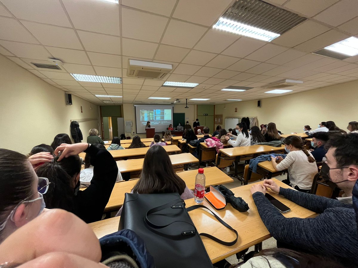 ADEDEJA's tweet photo. Con la sesión de hoy cerramos la fase formativa del Programa de Iniciación al Sistema Penitenciario, organizado junto al Vicerrectorado de Estudiantes de la Universidad de Jaén  y en colaboración con numerosas entidades, https://t.co/Oxo87UNvfb
