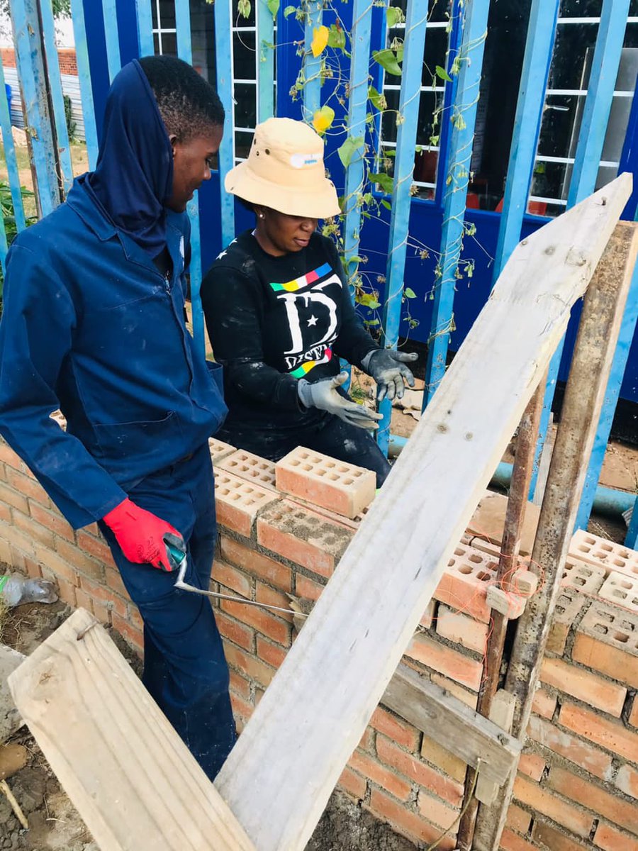 Youthbuild_SA's tweet photo. Our #Faranani Infrastructure Project in partnership with @TrevorNoahFdn gains traction with team members showcasing their building and masonry work skills at the Julius Sebolai Primary School in Braamfischerville. #YouthBuildSA #Education https://t.co/E75pvEUtxm