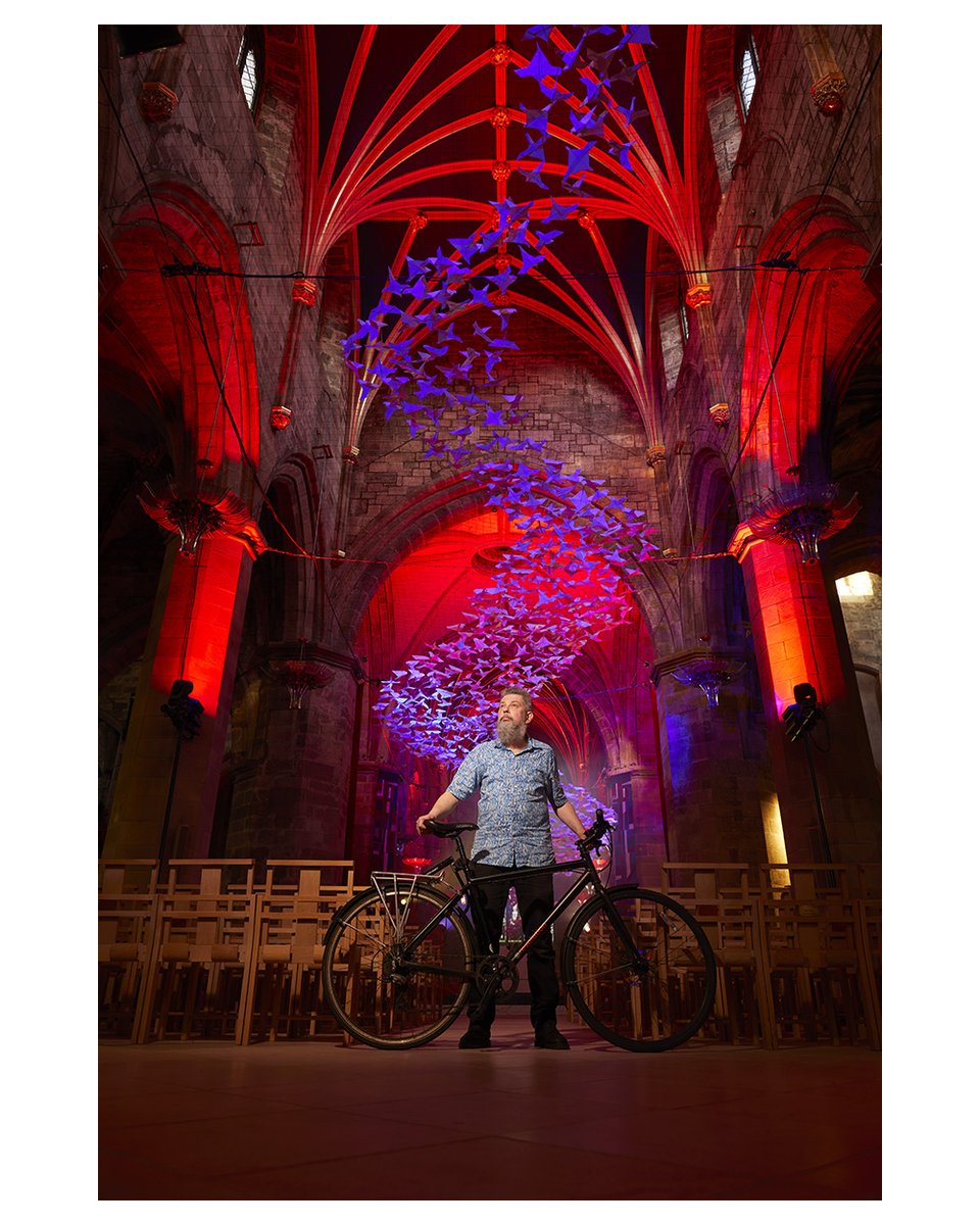 <a href="/StGilesHighKirk/">St Giles' Cathedral</a> <a href="/peterDibdin/">Peter Dibdin</a> <a href="/johnmrutter/">John Rutter</a> Edinburgh: <a href="/StGilesHighKirk/">St Giles' Cathedral</a>
31 March 2022
#SomethingToView
📷 @PeterDibdin

Peace river run
Wind our prayers
Up into the bones of St Giles'.

Set going a ripple of art
To become a tsunami of love
Precipitating kindness
Leaving nothing but peace.

#LesColombes #burnsandbeyond
3/3