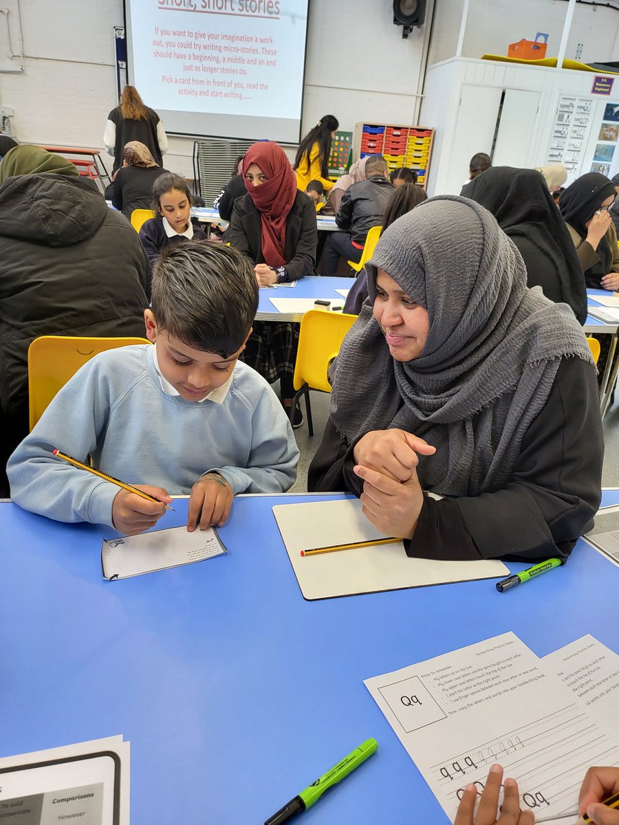 ElizabethSelby's tweet photo. #years2 #workshops working with our families to support our English work at home. #oakclass #sycamoreclass https://t.co/ekpM2QHsLT