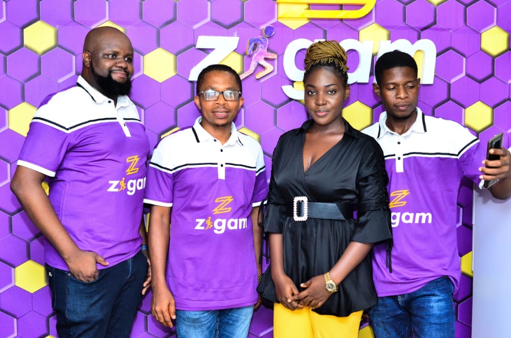 dragonwearsHQ's tweet photo. Corporate apparel is something that every company should have, and for a good reason. Here is why you should invest in custom t-shirt designs for your company.

Qatar 2022 || bandits || Igbo || man utd || fifa || El rufai || lekki https://t.co/V5C2mBBJWB