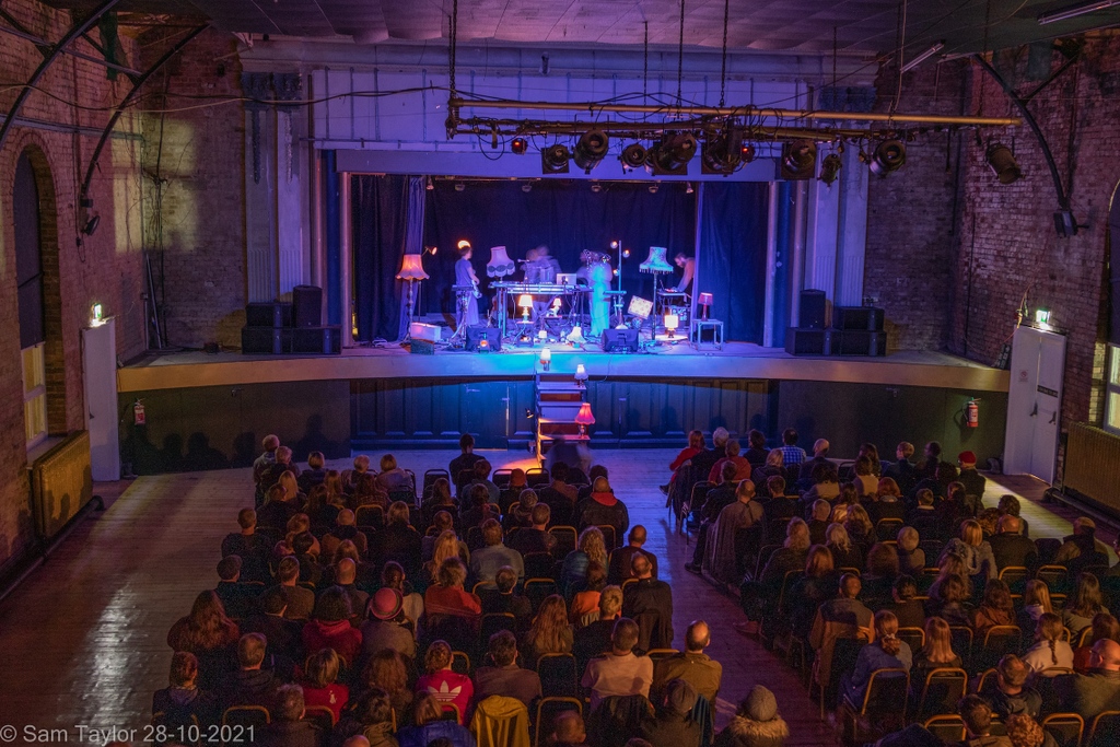 HaikuSalut's tweet photo. Our website is now up to date with all announced summer shows. More to come!

https://t.co/kV0dltor1d

Thanks to Sam Taylor for the pic! https://t.co/xN1UDoizNj
