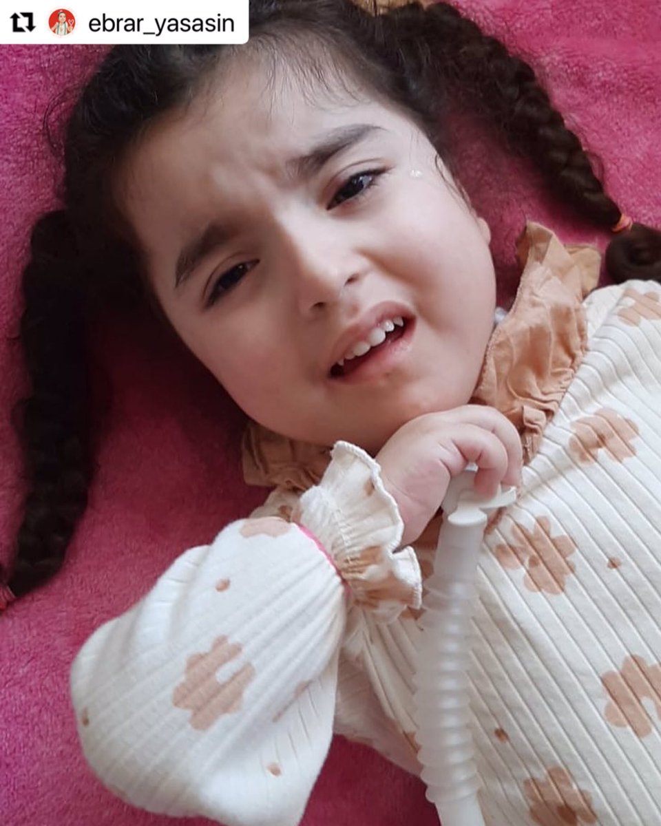 ebrar_kazandi's tweet photo. Bu hastalıkla ilk tanıştığımda küçücük bir bebektim.
BU MAKİNELER ARTIK ÇOK DAHA FAZLA CANIMI YAKIYOR.
Hastalık bedenimi tüketiyor.Lütfen elimden tutun…
#Ramazan Zeytin Beren Saat #survivor2022allstar Tarkan Hakan Ural #Zilliqa Erik 50 ZAM #menemen #Oruc #enflasyon #dogalgazazam https://t.co/hB51YbGQ8v