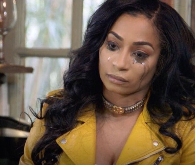 Can’t help but to notice that our fanbase is slowly dying. Where’s the excitement on the tl when Cheryl posts something , where’s the new music , where’s the drama , where’s the edits. It’s sad bro