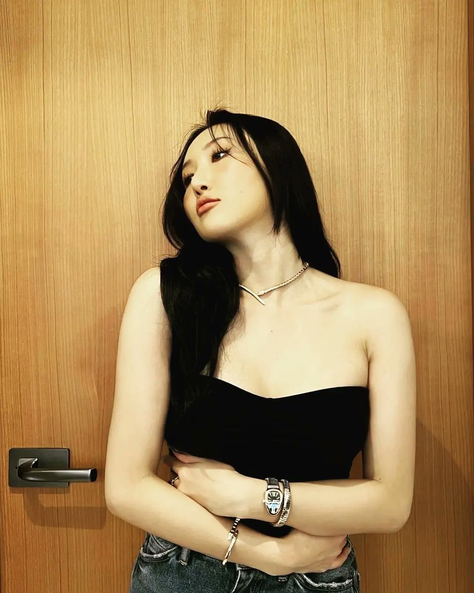 moomoooo_fan's tweet photo. _mariahwasa ig update

#hwasa #mamamoohwasa #화사 #마마무 #gorgeous #prettywoman #queenhwasa https://t.co/WVrIOQFuWD