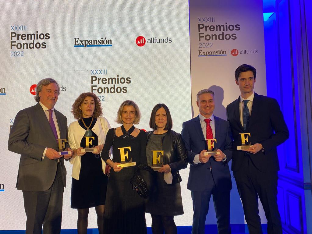 ibercaja's tweet photo. ✅ Nuevo reconocimiento a la gestión de activos del Grupo @ibercaja en los Premios Expansión-AllFunds Bank

Los #PremiosExpansionAllfunds premian los mejores fondos y las mejores gestoras de 2021.

📄 Más detalles en https://t.co/VBw6zv4GTZ.

#IbercajaGestión #IbercajaPensión https://t.co/SSIliEcqOt