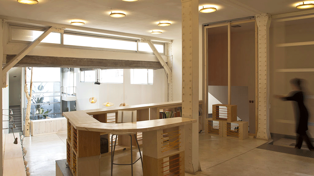 sAtt_arq's tweet photo. 🏢El espacio ecooo, en Lavapiés, funciona como local para eventos y presentaciones. sAtt ha intervenido en él en dos ocasiones: en 2006 con un proyecto energético y de acondicionamiento interior y en 2014 con un proyecto de interiorismo.
📸Ojovivofoto https://t.co/LuqmVRaH6L