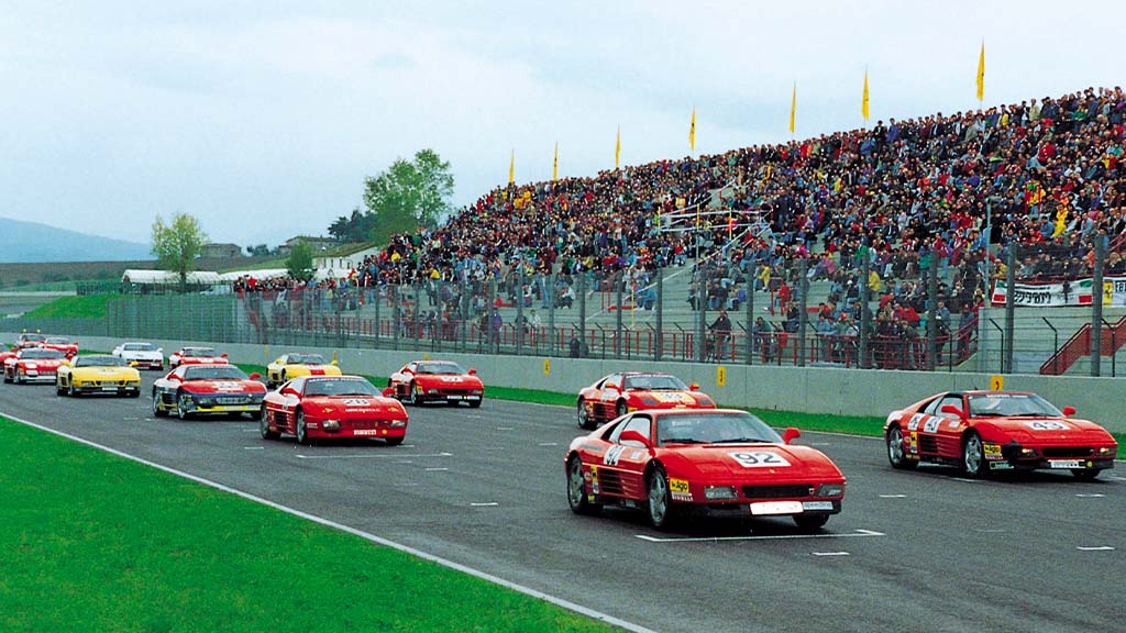 FerrariRaces's tweet photo. #FerrariChallenge30 - Look at what we found in our archive! 😍These #Ferrari348Challenge cars’ pictures bring us back to the first seasons of the championship. 🔙 Can you feel those 90s vibes?
#FerrariChallenge #FerrariCorseClienti #FerrariRaces https://t.co/ynS6umP8u3