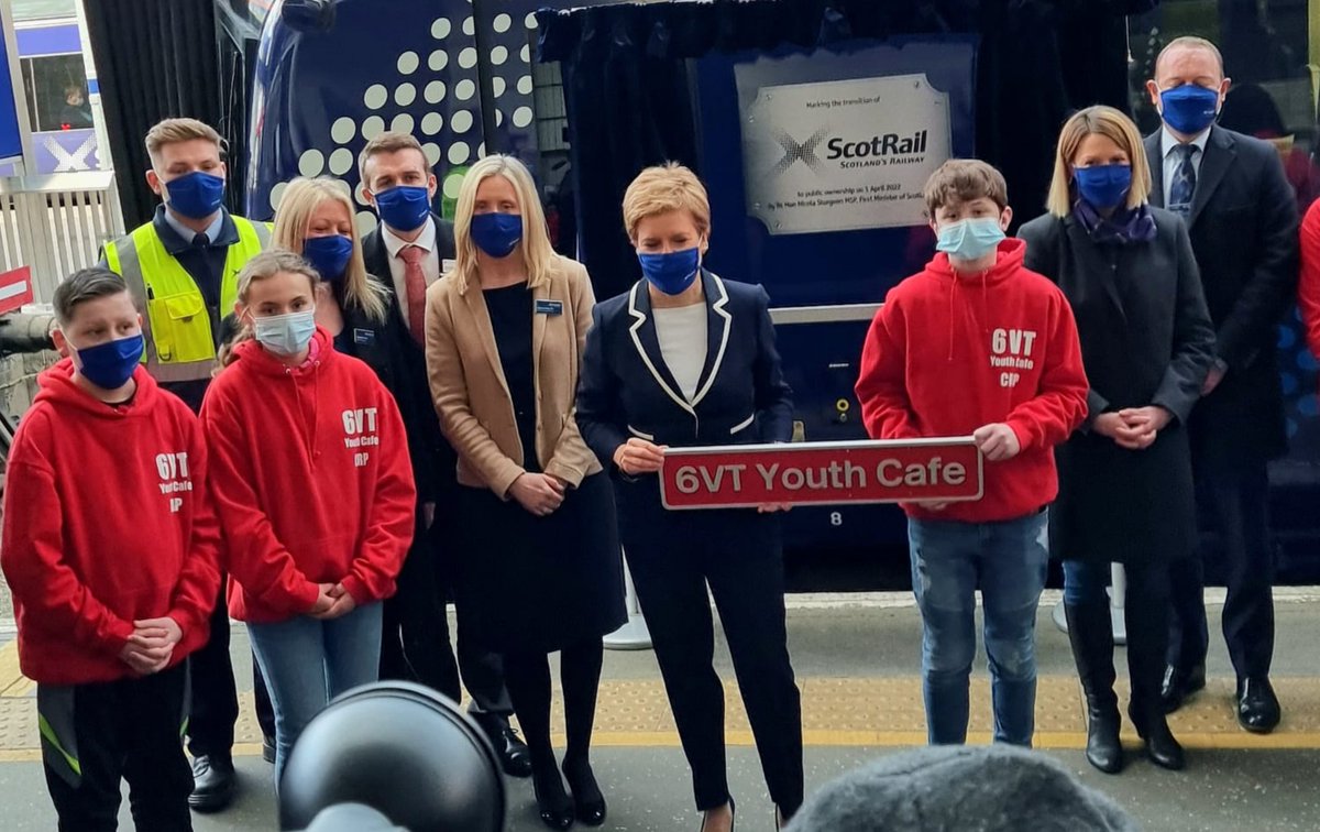 ScotGovFM's tweet photo. First Minister @NicolaSturgeon visited Glasgow Queen Street Station this morning to mark ScotRail officially coming under public sector control. https://t.co/XE80r2Sz8J