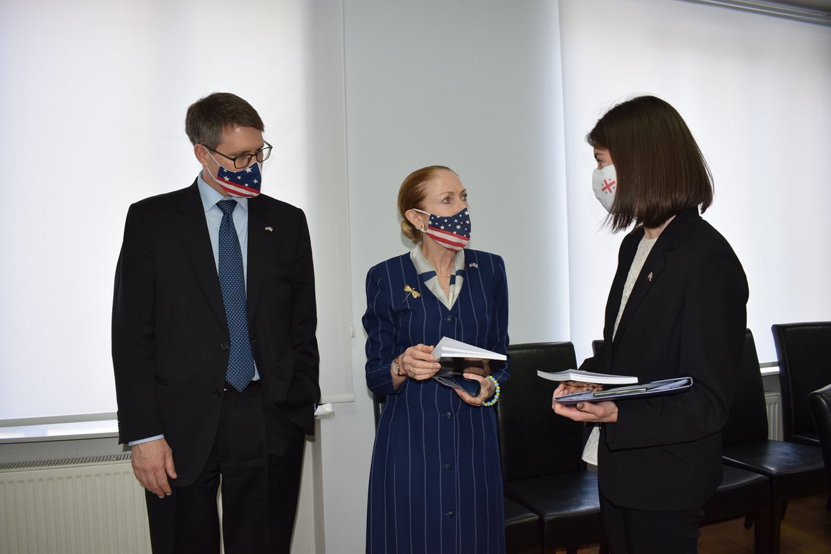 MKhatias's tweet photo. Honored and humbled to gift my book "U.S. #PublicDiplomacy in #Georgia: From Cold War to #StrategicPartnership" to the U.S. Ambassador to Georgia Kelly C Degnan and U.S. Cultural Attaché Christopher Anderson.🇬🇪🇺🇸 https://t.co/RtnzG7iXNy