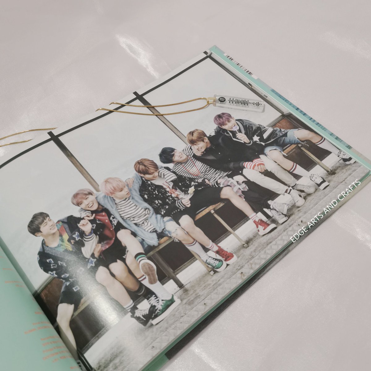 edgeaac's tweet photo. BTS Spotify Necklace

https://t.co/MIf2uNlDpn
https://t.co/MIf2uNlDpn
https://t.co/MIf2uNlDpn

#BTSARMY #BTS #ARMY @bts_bighit @BTS_twt https://t.co/f4qOaHk25Z