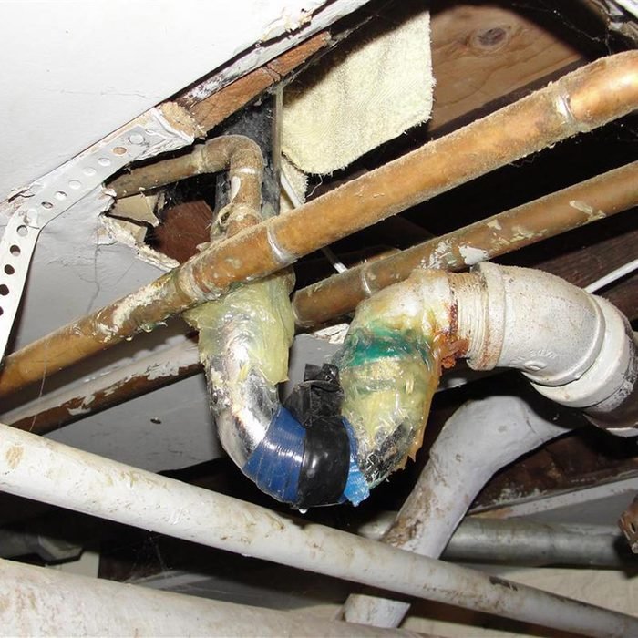 LeakDtech's tweet photo. Most types of leaks are due to poorly maintained plumbing in the home. Here are some of the most common interior plumbing leaks.

https://t.co/fJPnwavb4L 

#waterleak #waterleaks #waterleakdetection #waterleakage #waterleakdetector #waterleakfix #waterleakfound #Leakdtech https://t.co/Npl463s4VD