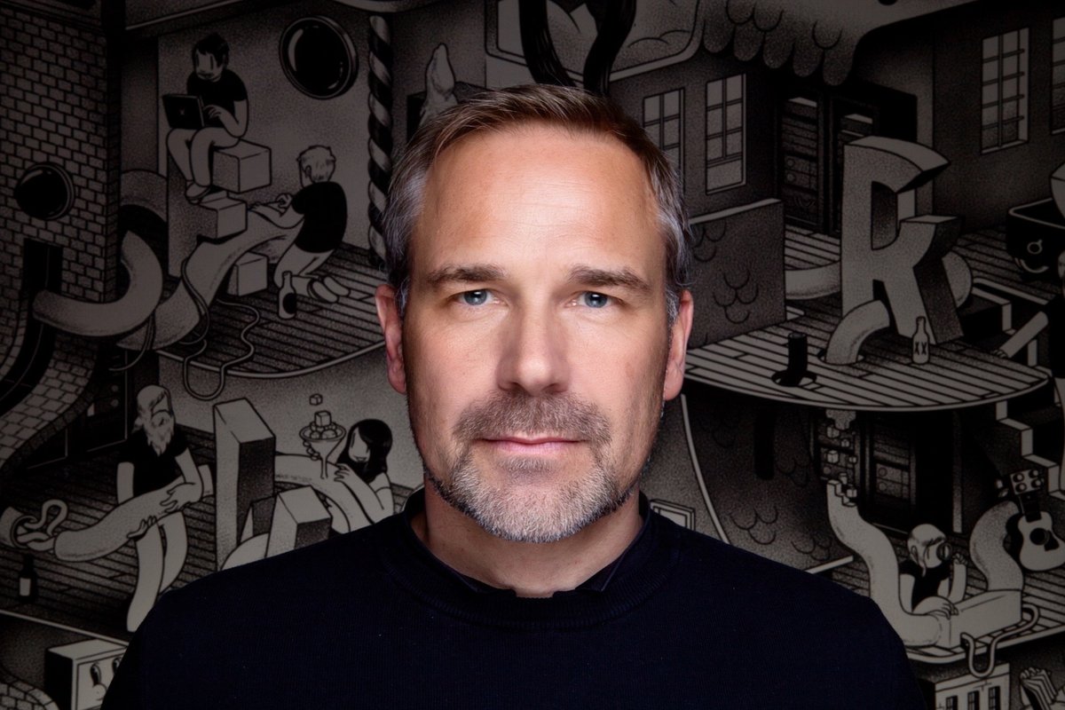 Hendrik Schubert wechselt in den Beirat der EWERK Gruppe

Nach 26 Jahren der erfolgreichen Führung wechselt Gründer und geschäftsführender Gesellschafter Hendrik Schubert zum 01.September 2022 in den Beirat der EWERK Gruppe. Pressemitteilung: hubs.la/Q017bHMd0
#ewerk