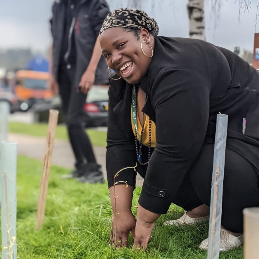 grandunionltd's tweet photo. This week, we planted 90 different species of trees with residents and support workers at Hestia House @springhousing led by Hestia's artist-gardener Matt Cox @mattblackteeth 🌱 🌳
#SpringHousing #TheGrowingProject #GrandUnionGallery #EndHomelessnessForGood https://t.co/MxxFTrk88O