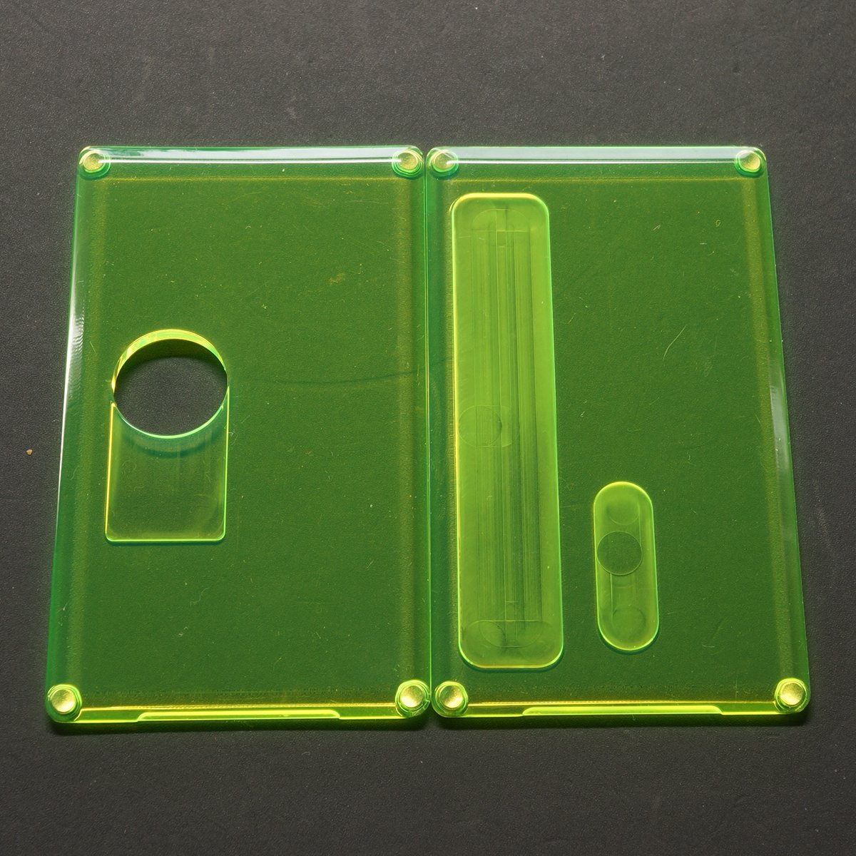 VAlphaline's tweet photo. 3rd party's｜Clear Green Flat Panels for Billet Box 入荷。コンデションは極微細な使用感程度の非常に良好な状態となりますので、ご興味ございましたら、是非お見逃し無く！🐸🐸🐸 DM大歓迎 #Clear #Green #Panels #RoundButton #Flat #Doors #BilletBox #Vape #vape好きな人と繋がりたい #vape放出 https://t.co/hEPXQGooNc