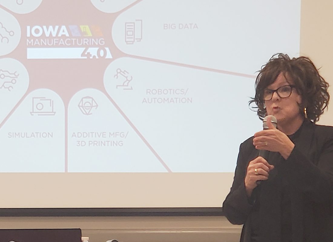 WebsterCalhoun's tweet image. ‘This is game-changing’
Durham touts economic strengths of Iowa; State official was the keynote speaker at Gowrie event.  #economicdevelopment #workforce 1l.ink/W5VNLJC