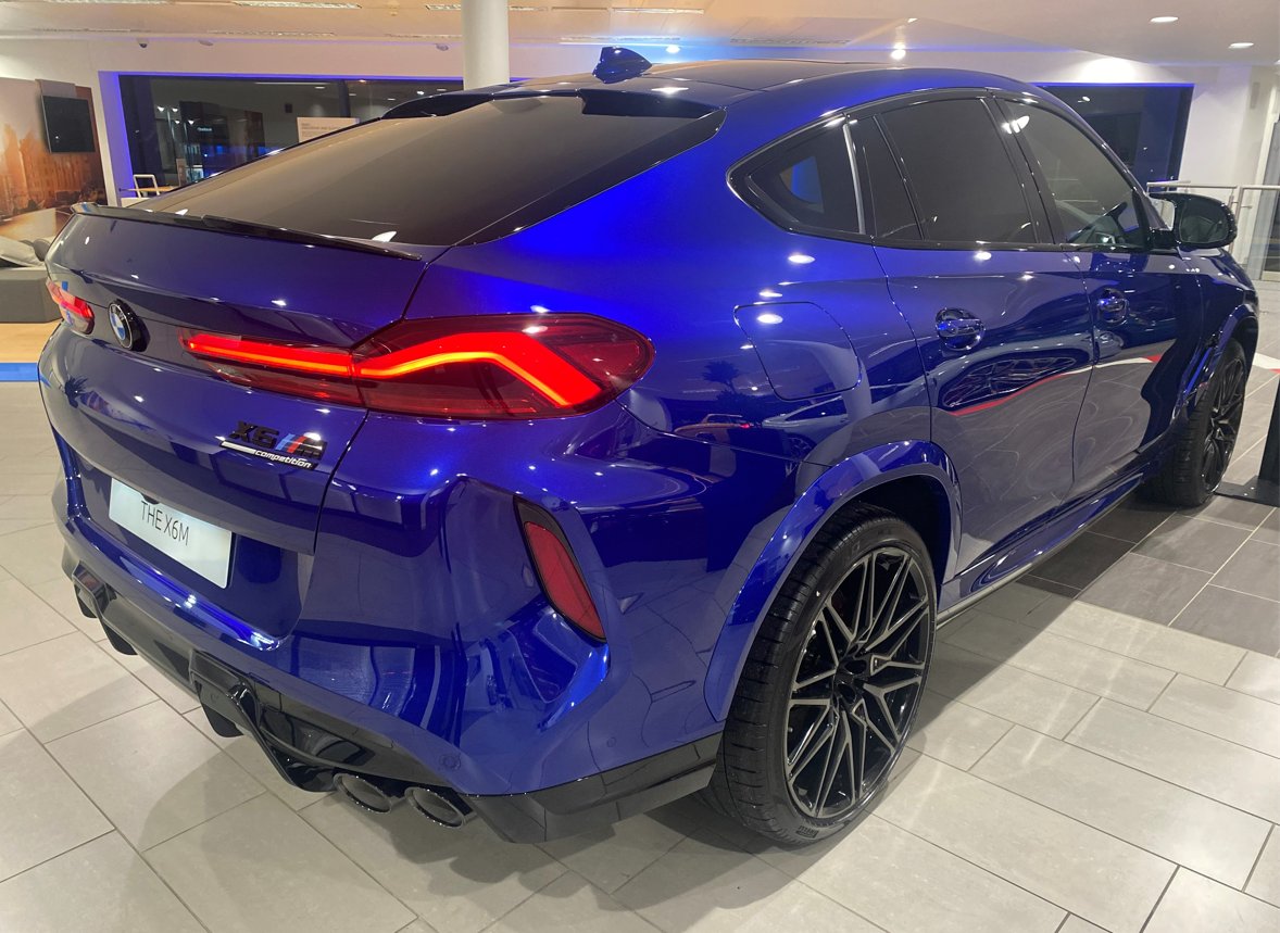 The performance and dynamics of the BMW X6 M Competition is based on a set of highly developed drive train and suspension technologies derived from motorsport. 

#CarsWithoutLimits #Competition #LuxuryCars