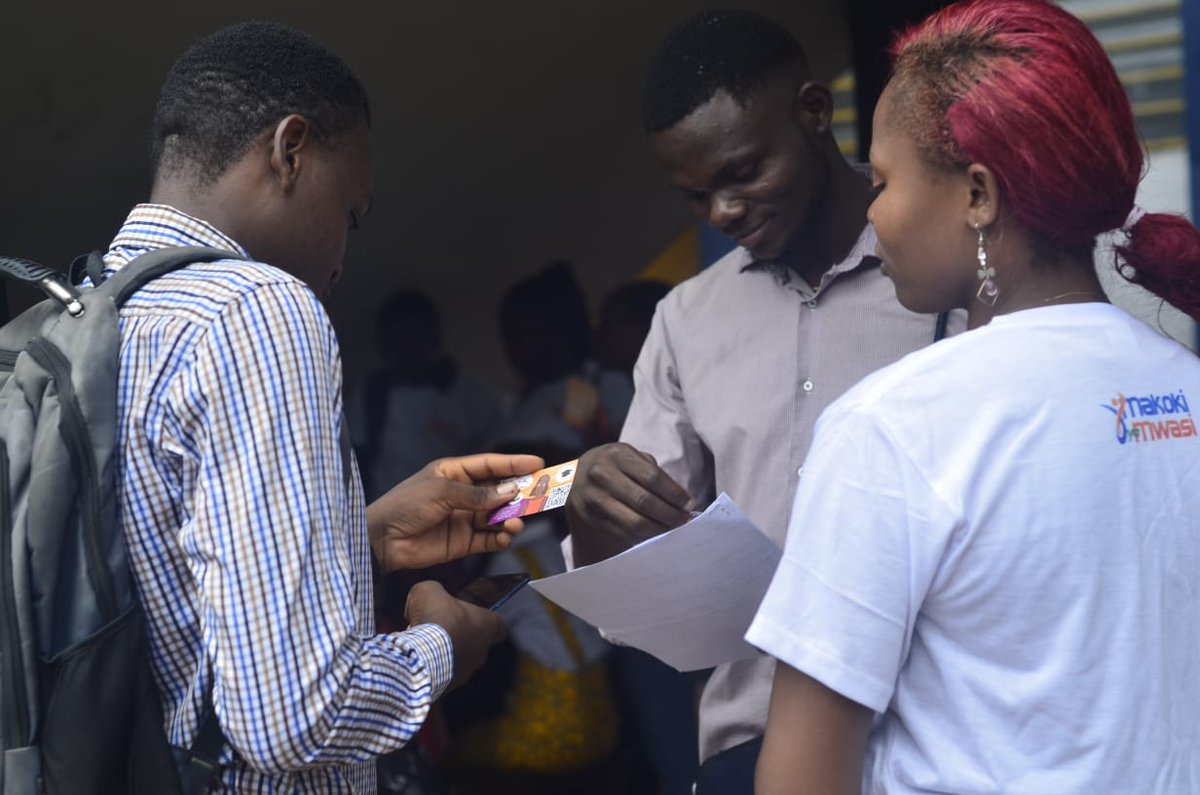 LabamaDivine's tweet photo. #HapprningNow: une fois le numéro de nurse nisa enregistré, allez sur WhatsApp et écrivez "Menu".
Nurse nisa vous donnera des indications qui vous permettront d'obtenir des informations dont vous avez besoin.
#YouthSprint
@MakokiYaMwasi 
@NLkinbrazza https://t.co/y3UNr5Oblq