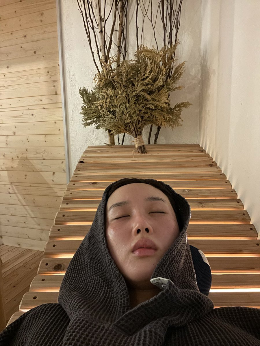 hamasaki_sauna's tweet photo. 初めまして！！
TNCアナウンサーの浜﨑日香里です😆
サウナ→水風呂→外気浴→サ飯が生き甲斐です🥹Twitterよろしくお願いします❤️ https://t.co/SIM7ttkxlg