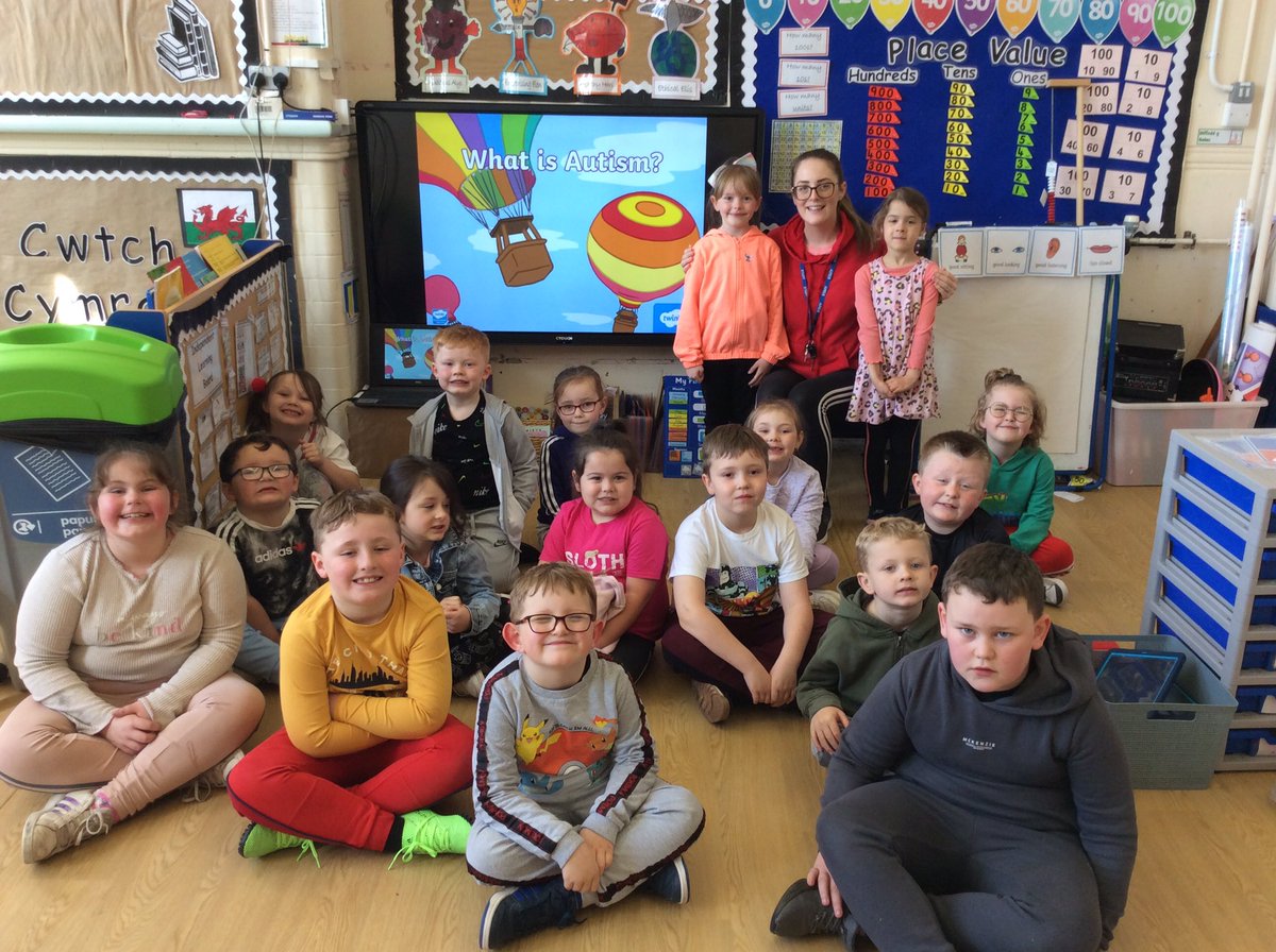 MrsConway01's tweet photo. Today we had the pleasure of two young ladies sharing their experiences of siblings with Autism. We shared a PowerPoint and found facts about celebrities with Autism @fcwpa @SharonPascoe123 @SusanBoyle #SatoshiTajiri (Creator of Pokemon) https://t.co/UGgBvsZUa6