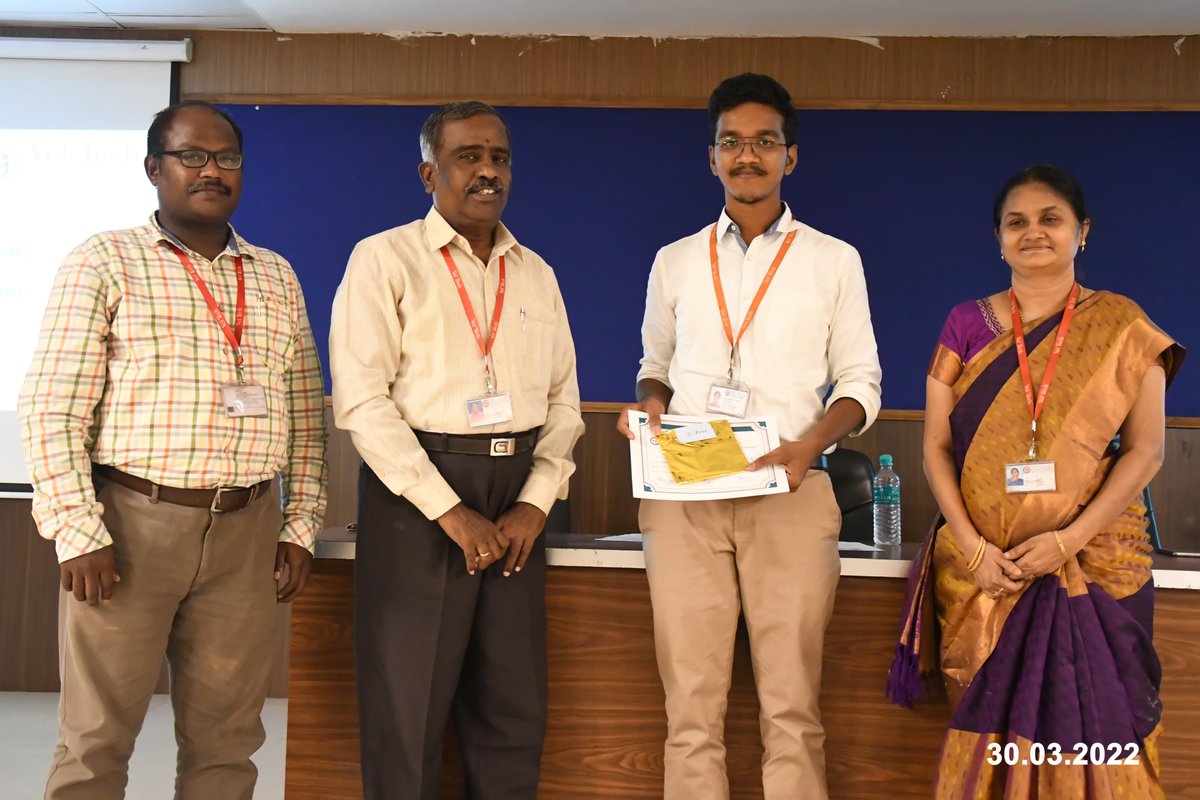 veltechofficial's tweet photo. A short glimpse of the "Club Inauguration and Prize Distribution Ceremony" of the Department of Electronics and Communication Engineering happened on our campus on 30th March 2022.
#VEL_TECH #VELTECH #ECE #clubinauguration #inauguration #prizedistribution https://t.co/aYGnOwkMIE