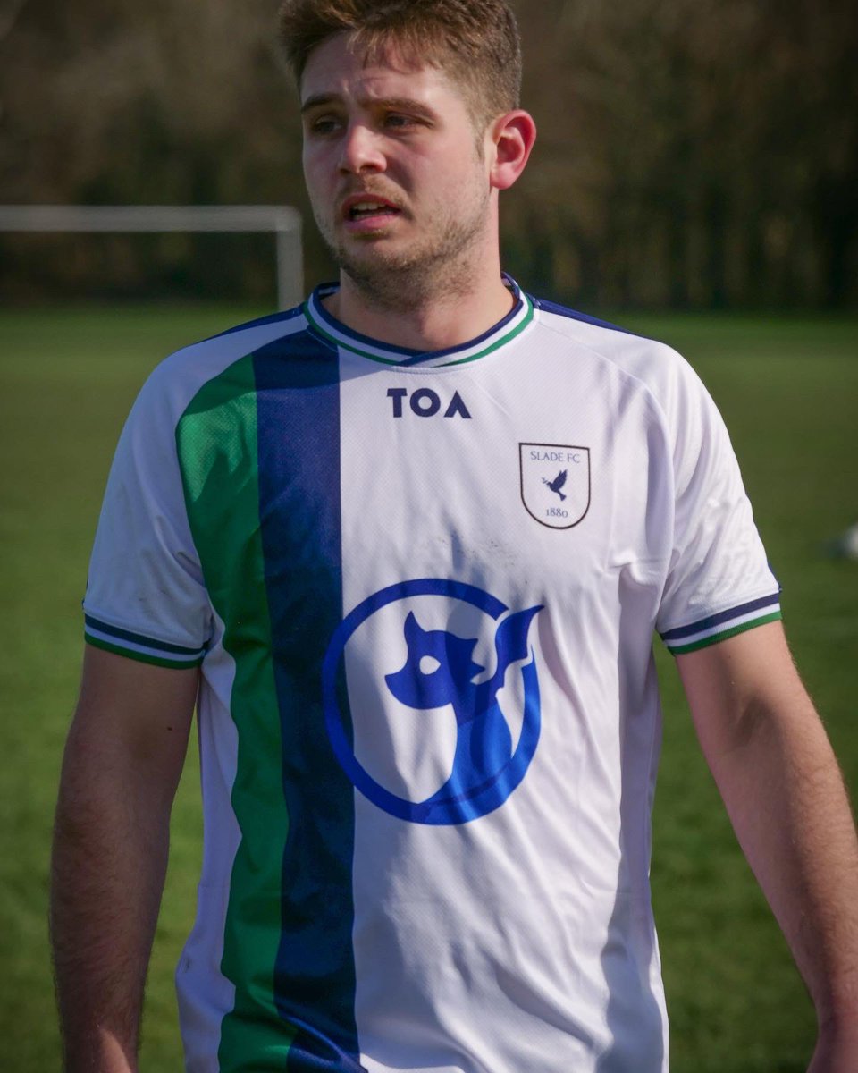 toasportsuk's tweet photo. Pleasure to work with Slade FC again for these shirts 🙌 https://t.co/vvXxfVbOT3