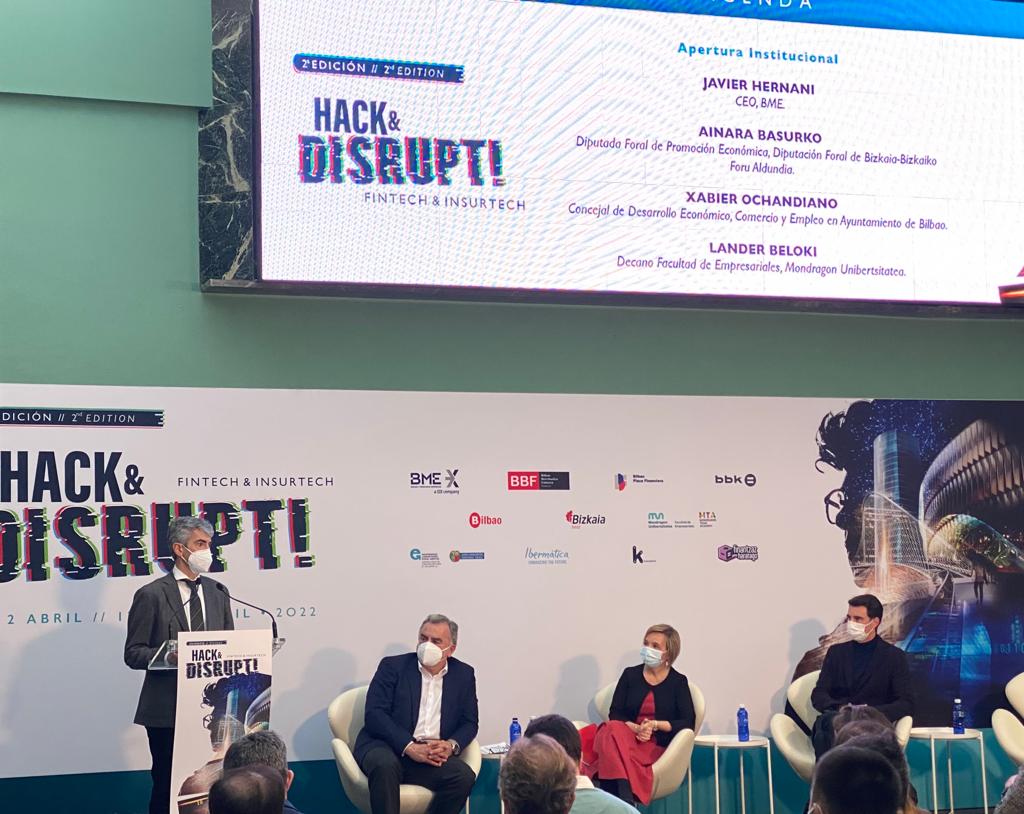 En la apertura de "Hack&amp;Disrupt! fintech&amp;insurtech 2nd ed." sobre "Finanzas sostenibles" en la Bolsa de Bilbao, junto con @GrupoBME <a href="/Bizkaia/">Bizkaiko Foru Aldundia/Diputación Foral de Bizkaia</a> <a href="/InfoBilbao/">InfoBilbao</a> <a href="/BbfFintech/">BBF Fintech</a> 
<a href="/Kutxabank/">Kutxabank</a> <a href="/FHaratago/">Finantzaz Haratago (PERFIL INACTIVO)</a> <a href="/ibermaticagrupo/">Ayesa</a> 
<a href="/MUnibertsitatea/">Mondragon Unibertsitatea</a> <a href="/Enpresagintza/">Mondragon Unibertsitatea - Enpresagintza</a> <a href="/MondragonTA/">Mondragon Team Academy</a> <a href="/BBFaktoria/">BBF</a>