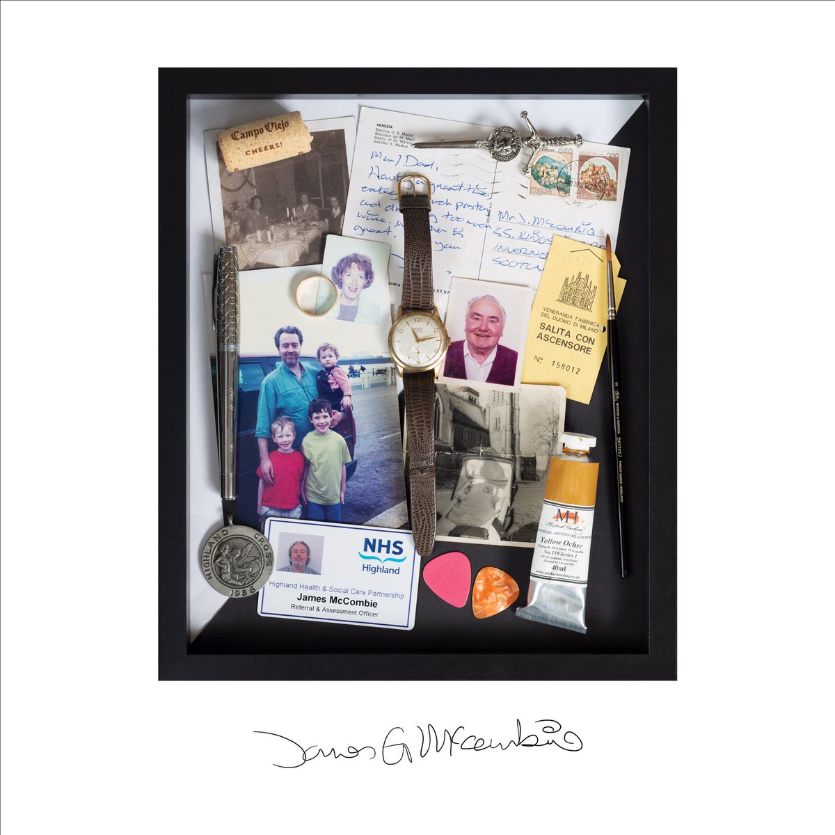 BobbyMcCombie's tweet image. A small project looking at the significance of one watch throughout three generations of one family. Piecing together the memories and experiences attributed to the watch and the individual. 

#EdNapPhoto #photography #documentary #watches