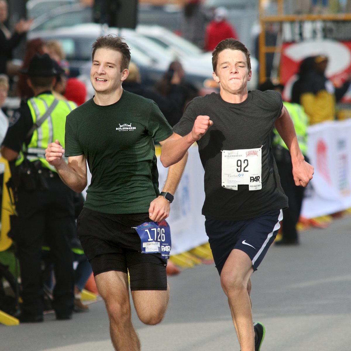 Boilermaker15K's tweet photo. We love a good race! Check out these fantastic sprints to the finish of the 15K presented by @ExcellusBCBS #FinishLineFriday
#Boilermaker15K #MoreThanARace #madeinutica #3run5 #runupstate #runitfast #running #run #runner #findyourstrong #furtherfasterforever #longdistancerunning https://t.co/BR4vgCAobr