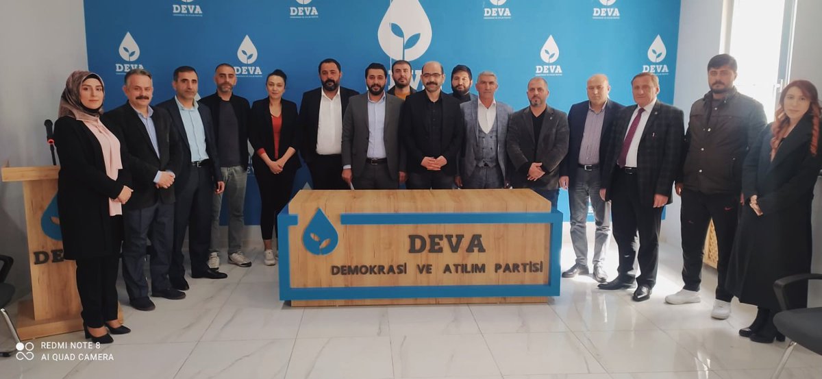 mesutyuksel21's tweet photo. @devapartisi Genel başkanımız Sn. @alibabacan ve teşkilatının teveccühü ile @diyarbakirdeva İl Başkanımız @CihanUlsen ' nin takdimi ile Diyarbakır @BaglaraDeva   İlçe Başkanlığı görevimin mazbatasını aldım. Allah hayırlara vesile kılsın. https://t.co/kSTOs5oD9l