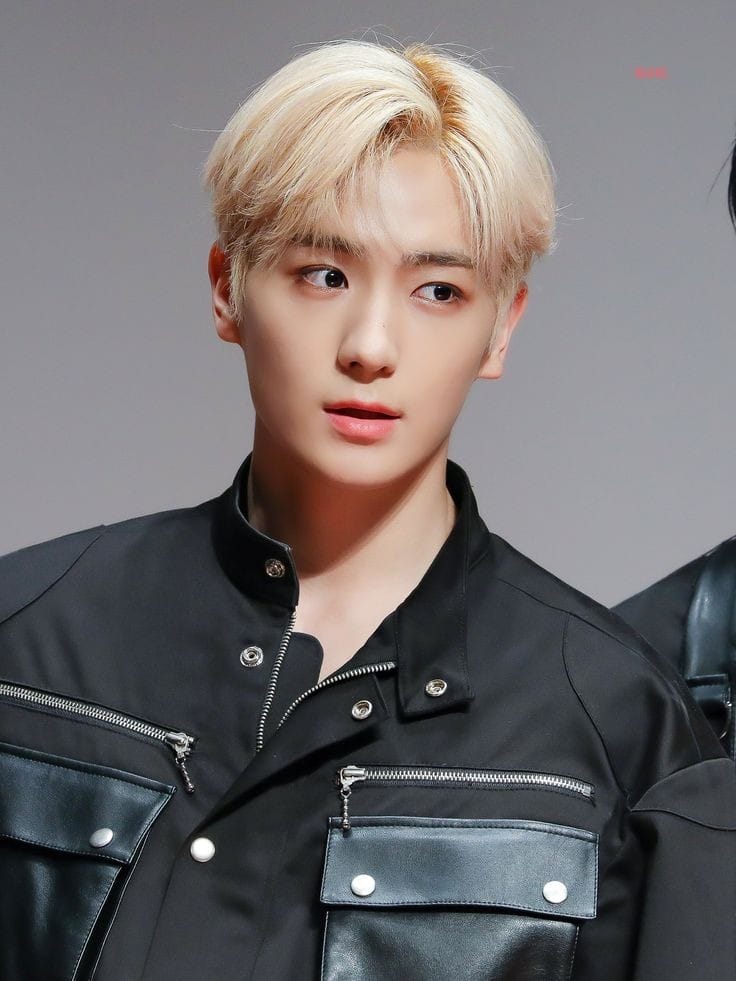 hourly hyunjae (@lhjhourly) on Twitter photo 