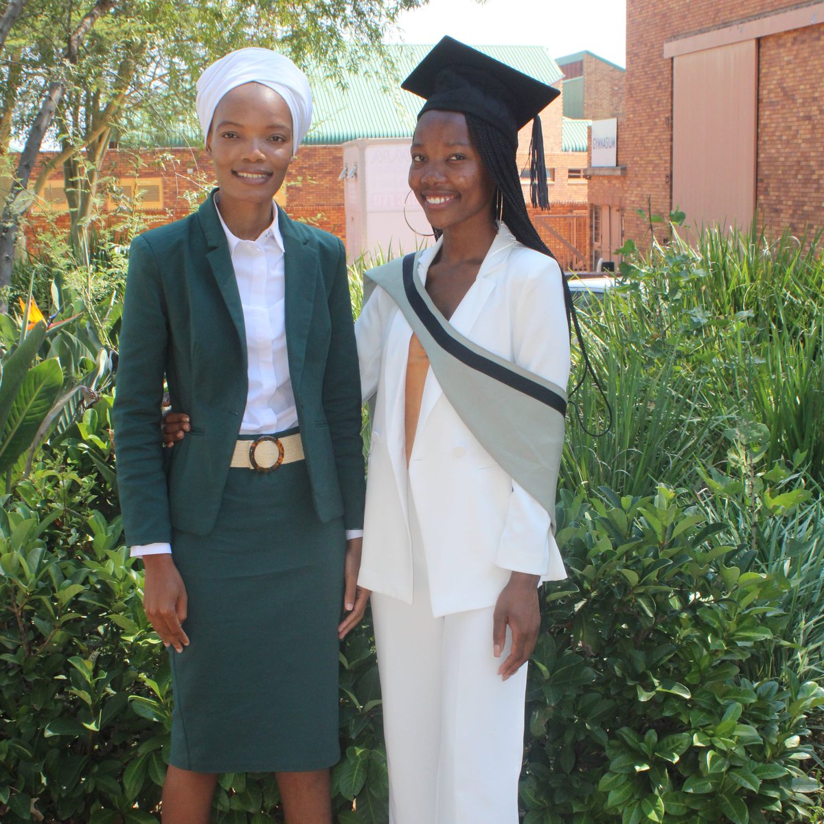 LMatshehla's tweet image. #NewProfilePic