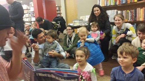 luckytrikes's tweet photo. ☔April Storytimes🌱 - https://t.co/JTGMfUFWTO https://t.co/pl6oDt7MI3