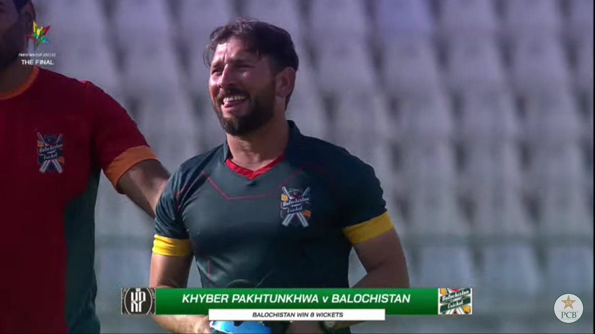 NomanChaudharyy's tweet photo. Kamaal performance from Balochistan, first ever Pak Cup victory for them, well led by Yasir Shah.
Haseeb Ullah (614 runs) & Yasir Shah (24 wickets) remained top performers for BAL. #PakCup https://t.co/ZBSdA5l6NC